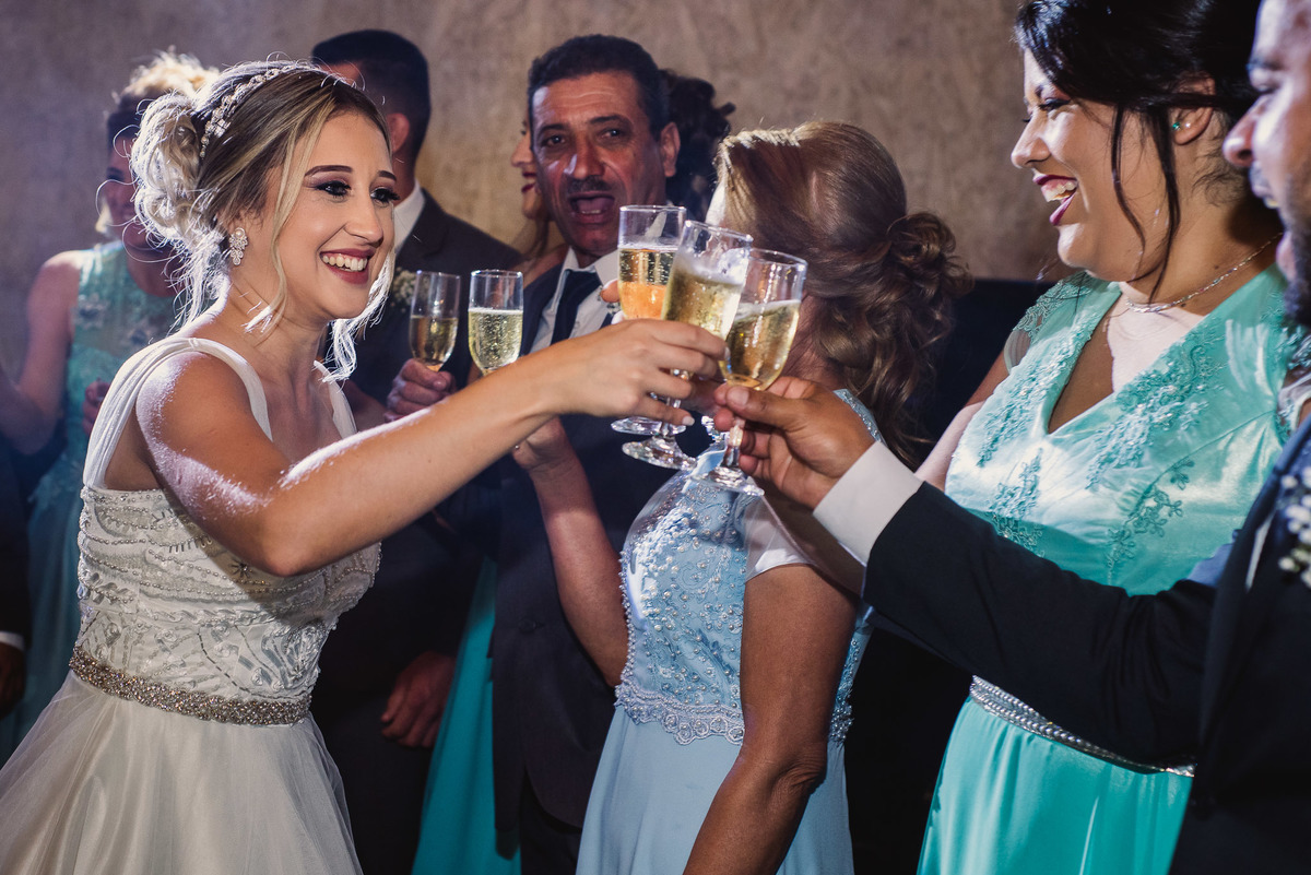 Cerimonia de casamento, chacara paraiso. Fotos de casamento. Wedding. casamento ao ar livre. casamento no campo. vestido da noiva. festa de casamento, balada de casamento, chacara paraiso. salao paraiso.