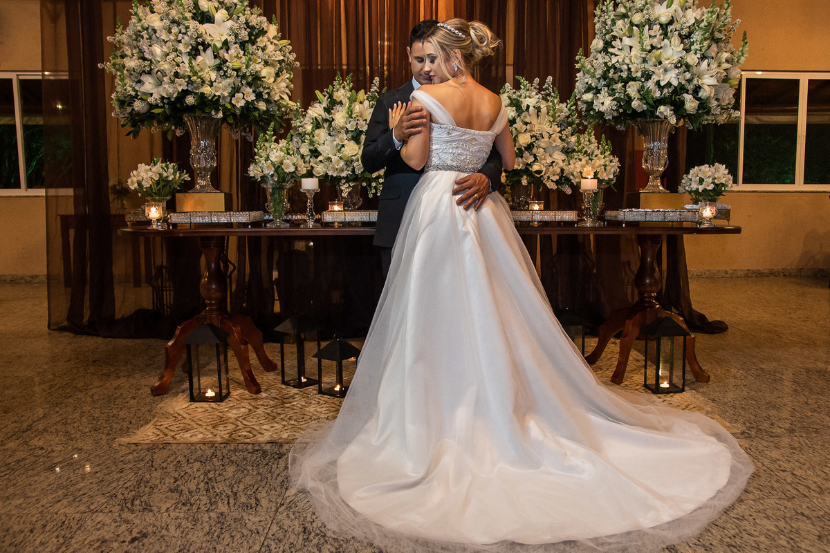 Cerimonia de casamento, chacara paraiso. Fotos de casamento. Wedding. casamento ao ar livre. casamento no campo. vestido da noiva. festa de casamento, balada de casamento, chacara paraiso. salao paraiso.