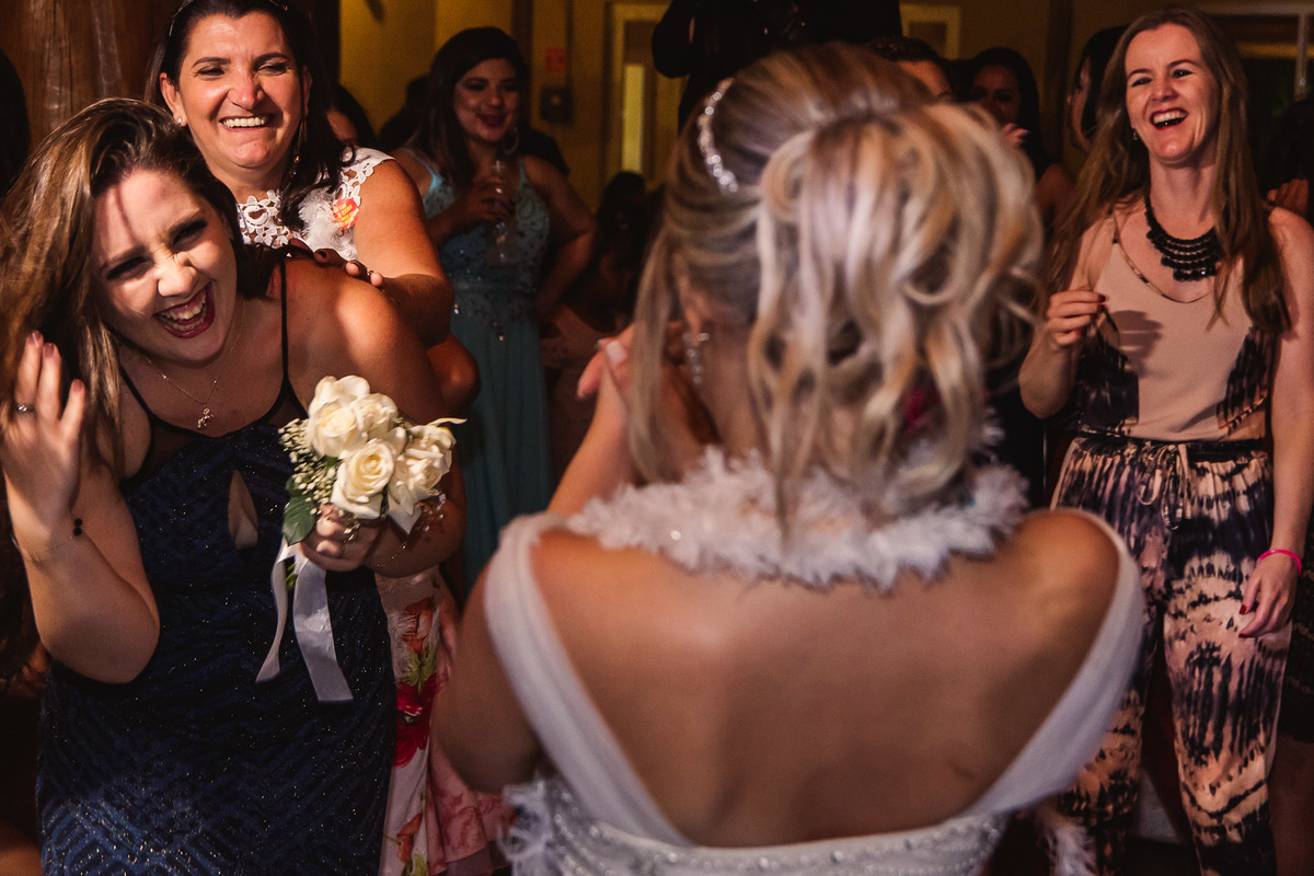 Cerimonia de casamento, chacara paraiso. Fotos de casamento. Wedding. casamento ao ar livre. casamento no campo. vestido da noiva. festa de casamento, balada de casamento, chacara paraiso. salao paraiso.