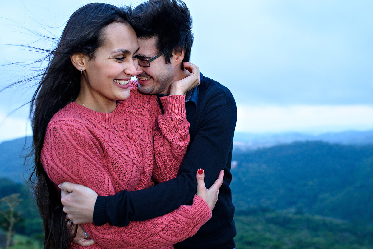 Ensaio Pre Wedding Pico do olho d'agua, Ensaio Casal  Ensaio pre wedding . noivos fotos romantica.a . Mairiporã. Fotos nascer do sol, amanhecer. Pedreira do Dib