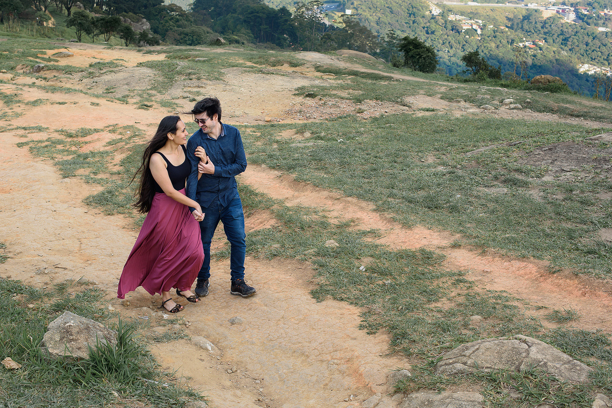 Ensaio Pre Wedding Pico do olho d'agua, Ensaio Casal  Ensaio pre wedding . noivos fotos romantica.a . Mairiporã. Fotos nascer do sol, amanhecer. Pedreira do Dib