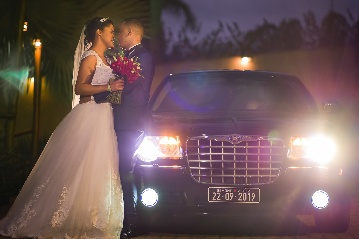 Cerimonia de casamento, chacara paraiso. Fotos de casamento. Wedding. casamento ao ar livre. casamento no campo. Terno do noivo. terno de noivo. Vestido da noiva. vestido de noiva.