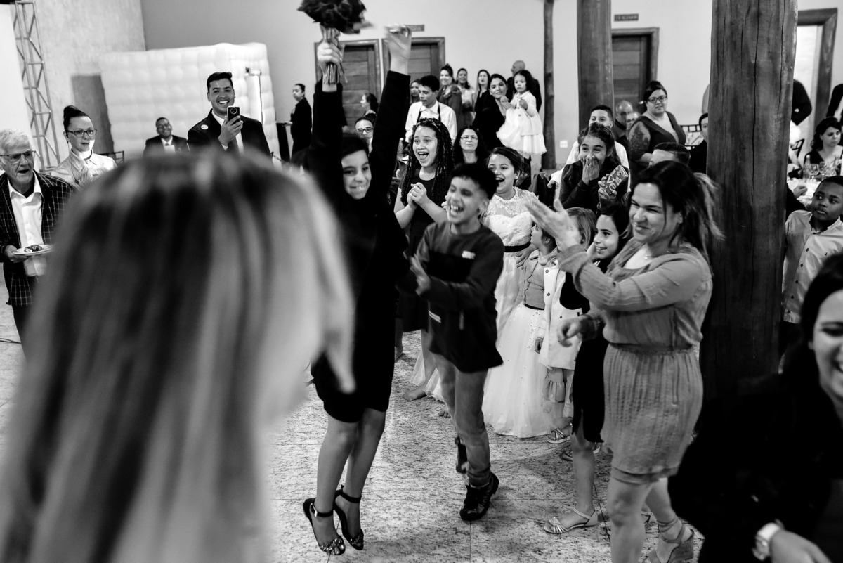 Cerimonia de casamento, chacara paraiso. Fotos de casamento. Wedding. casamento ao ar livre. casamento no campo. vestido da noiva. festa de casamento, balada de casamento, chacara paraiso. salao paraiso.