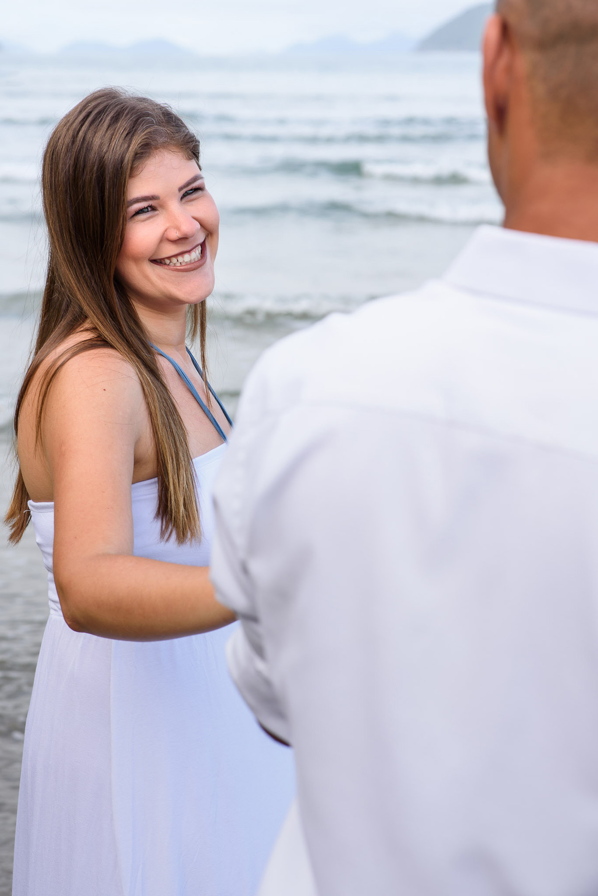 Ensaio pre wedding praia Riviera de são Lourenço Bertioga. ensaio noivos na praia. ensaio casal. casar na praia. Casamento pe na areia casamento na praia. Praia Bertioga. Fotos praia Bertioga. Pre Wedding bertioga. 