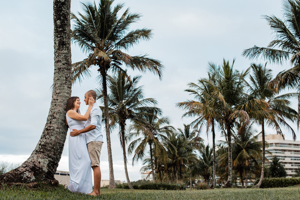 Ensaio pre wedding praia Riviera de são Lourenço Bertioga. ensaio noivos na praia. ensaio casal. casar na praia. Casamento pe na areia casamento na praia. Praia Bertioga. Fotos praia Bertioga. Pre Wedding bertioga. 