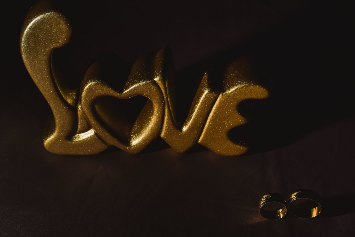 Miros Buffet. fotos de casamento miros Buffet. fotos expontaneas. fotografo contador de historia, contador de historia. fotografo de casamento.  fotos de balada. alianca de casamento. alianca de noivado.