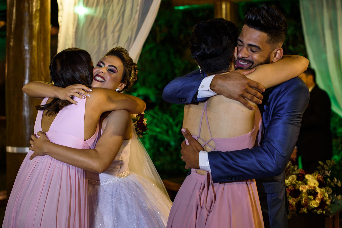 chacara paraiso. Cerimonia de casamento, chacara paraiso. Fotos de casamento. Wedding. casamento ao ar livre. casamento no campo. Terno do noivo. terno de noivo.