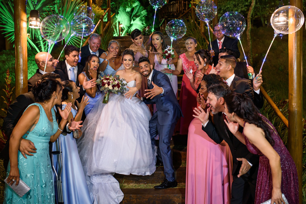 Chacara paraiso. Cerimonia de casamento, chacara paraiso. Fotos de casamento. Wedding. casamento ao ar livre. casamento no campo. vestido da noiva. Padrinhos, Madrinhas de casamento.