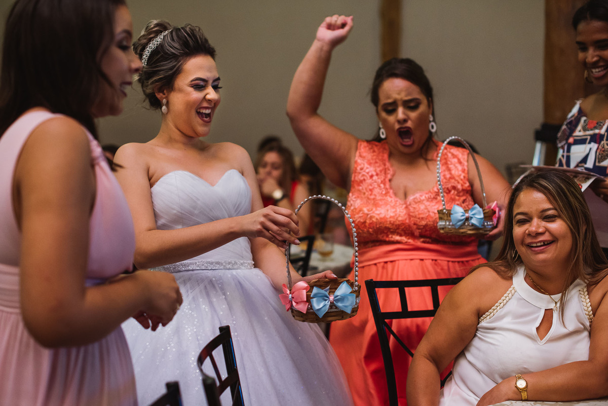 Cerimonia de casamento, chacara paraiso. Fotos de casamento. Wedding. casamento ao ar livre. casamento no campo. vestido da noiva. festa de casamento, balada de casamento, chacara paraiso. salao paraiso.