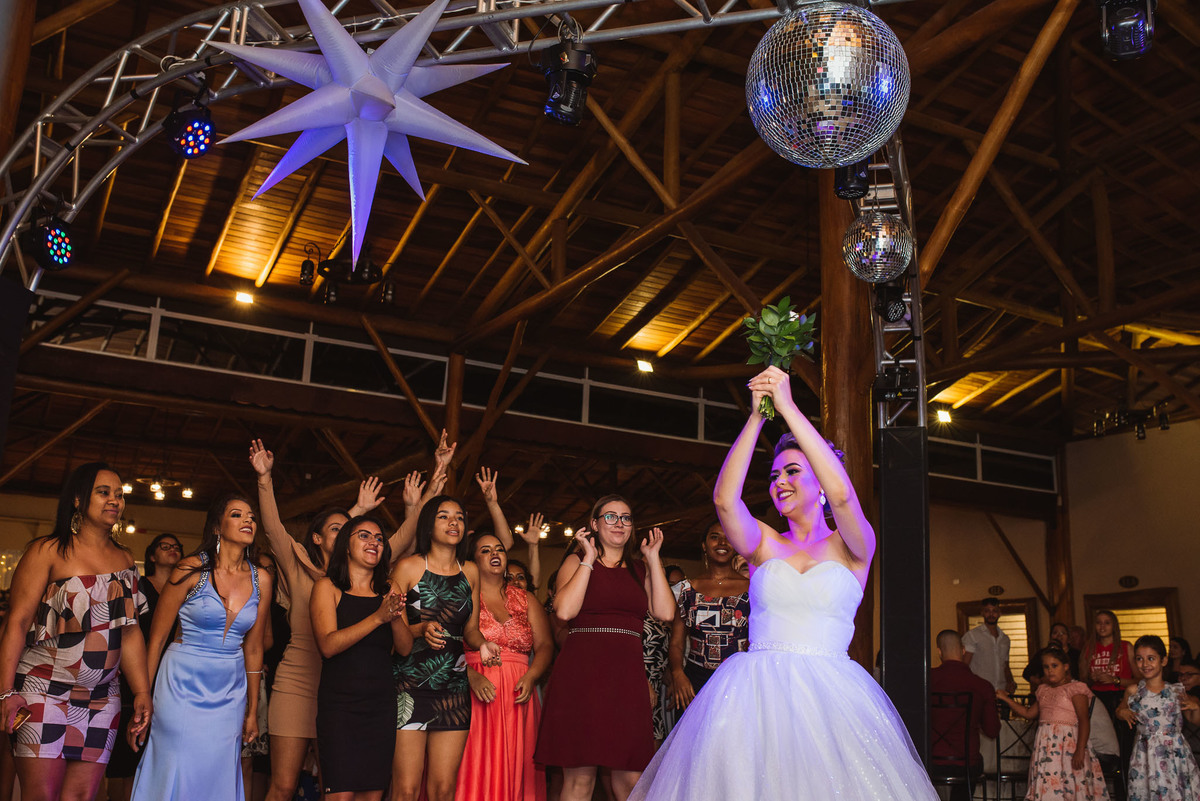 Cerimonia de casamento, chacara paraiso. Fotos de casamento. Wedding. casamento ao ar livre. casamento no campo. vestido da noiva. festa de casamento, balada de casamento, chacara paraiso. salao paraiso.