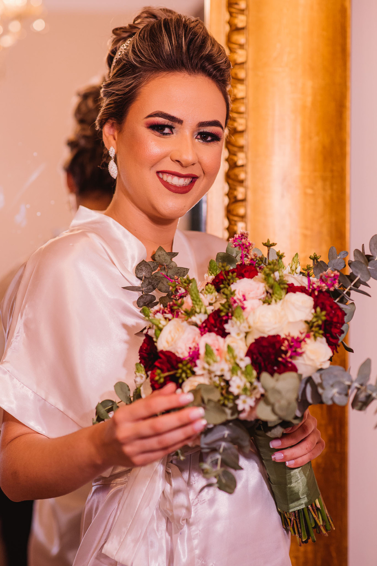 Making off da noiva, maquiagem de noiva. fotos de casamento. dia da noiva. making of perfeito. Dia da noiva Atelie Meire Torres.