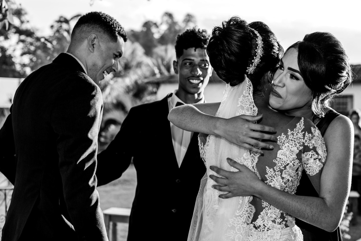 Novo Horizonte Eventos. Sao carlos so. Cerimonia de casamento. Fotos de casamento. Wedding. casamento ao ar livre. casamento no campo. Casamento Novo Horizonte Eventos. Casamento Sao Carlos - Ibate sp. VEstido de noiva. Buque de noiva.