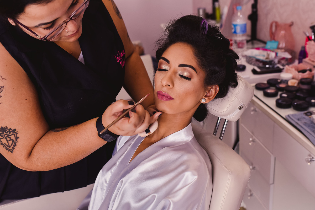 Making off da noiva, maquiagem de noiva.  Lais Correia Makeup. Noiva. fotos de casamento. dia da noiva. making of perfeito.
