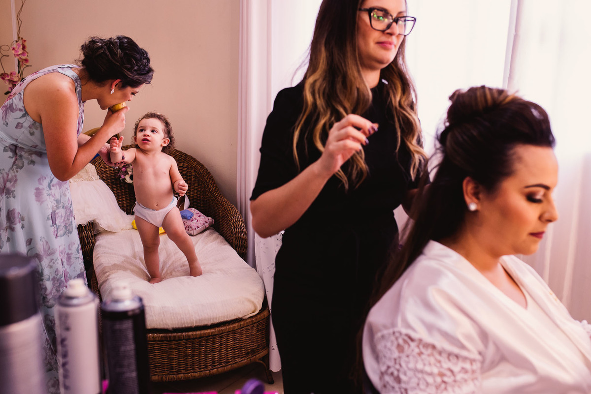 Making off da noiva, Carmen Barros Hair Studio. Vestido de Noiva. Buque de noiva. Dia de noiva. Grande dia. maquiagem de noiva.