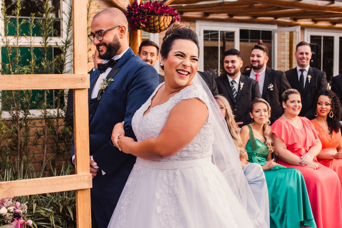 chacara paraiso. Cerimonia de casamento, Salao paraiso.. Fotos de casamento. Wedding. casamento ao ar livre. casamento no campo. Vestido de noiva. Casamanto campestre. Salao paraiso. local para casamento. Terno de noivo.