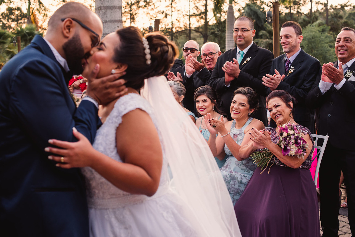 chacara paraiso. Cerimonia de casamento, Salao paraiso.. Fotos de casamento. Wedding. casamento ao ar livre. casamento no campo. Vestido de noiva. Casamanto campestre. Salao paraiso. local para casamento. Terno de noivo.