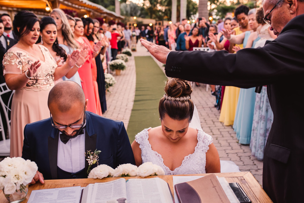 chacara paraiso. Cerimonia de casamento, Salao paraiso.. Fotos de casamento. Wedding. casamento ao ar livre. casamento no campo. Vestido de noiva. Casamanto campestre. Salao paraiso. local para casamento. Terno de noivo.