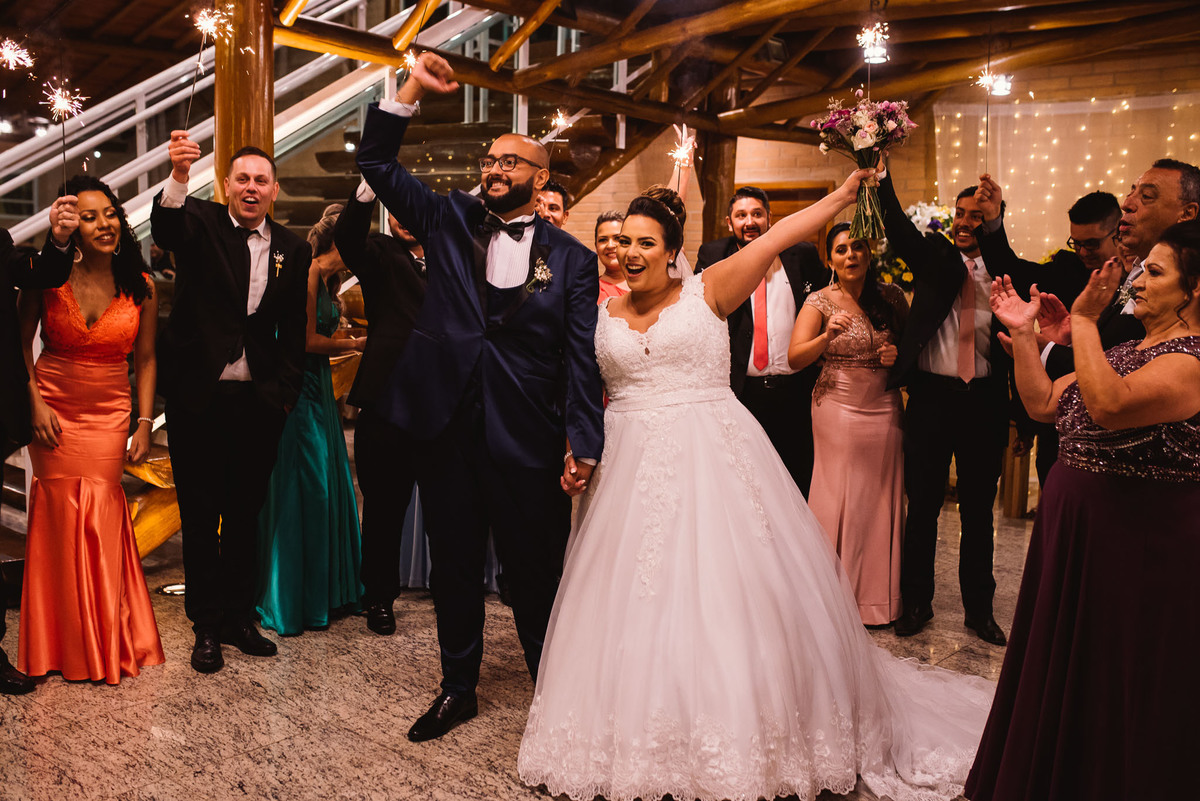 Cerimonia de casamento, chacara paraiso. Fotos de casamento. Wedding. casamento ao ar livre. casamento no campo. vestido da noiva. festa de casamento, balada de casamento, chacara paraiso. salao paraiso.