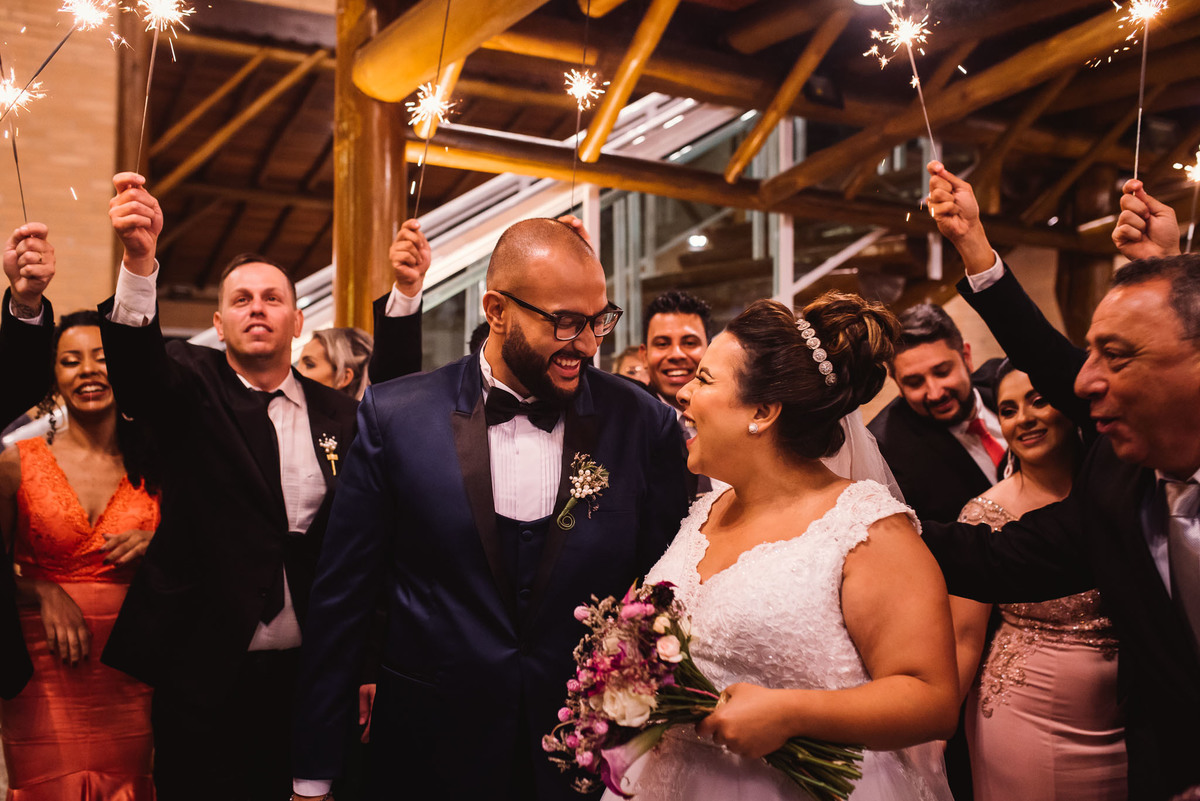 Cerimonia de casamento, chacara paraiso. Fotos de casamento. Wedding. casamento ao ar livre. casamento no campo. vestido da noiva. festa de casamento, balada de casamento, chacara paraiso. salao paraiso.