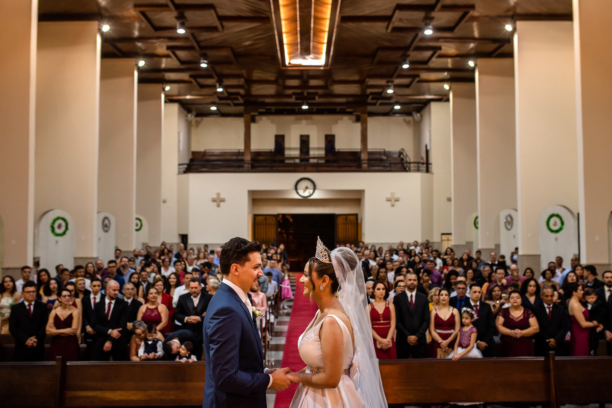 Cerimonia de casamento, Paroquia Nossa Senhora do Rosário, Vestido de noiva. terno do noivo. casamento na igreja. fotos de casamento.
