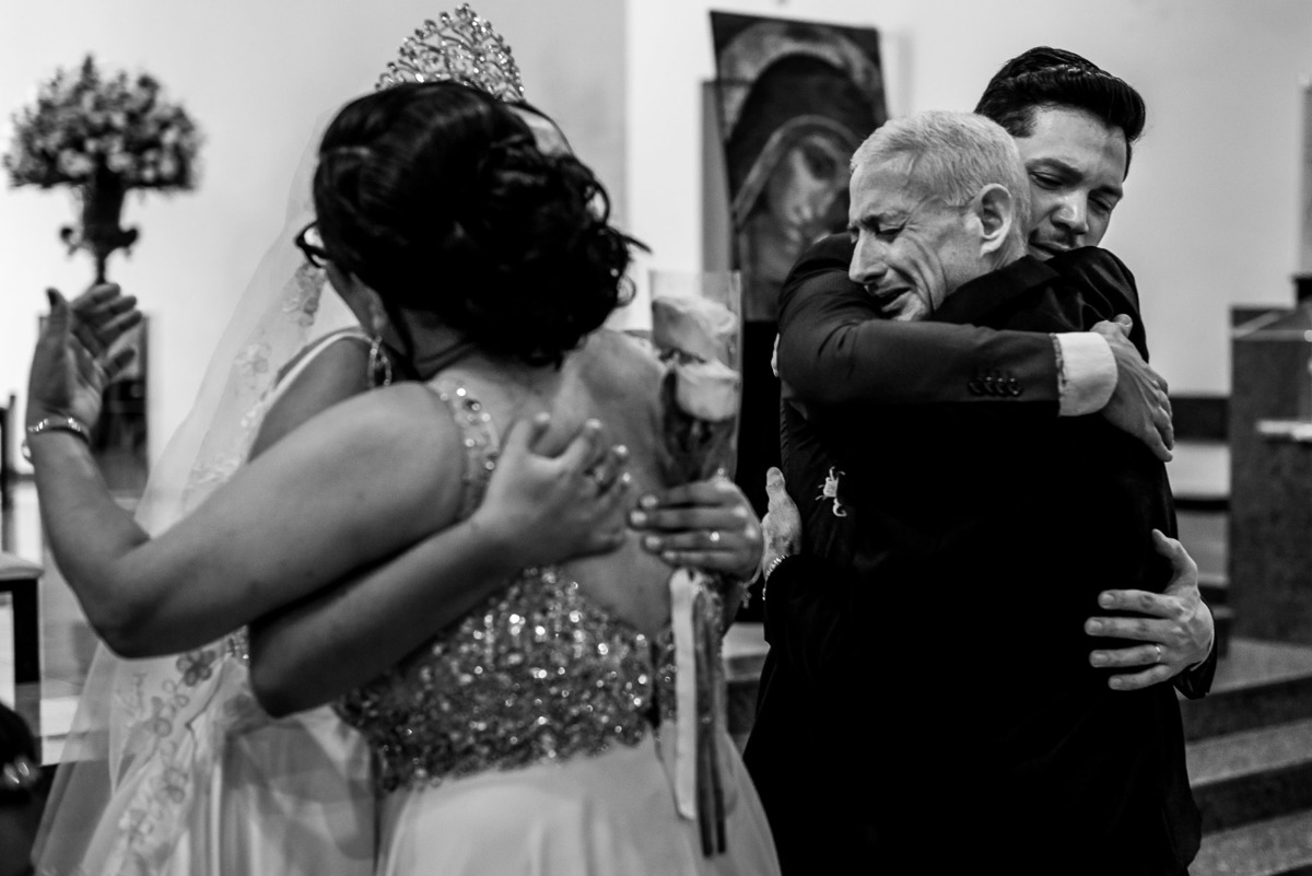 Cerimonia de casamento, Paroquia Nossa Senhora do Rosário, Vestido de noiva. terno do noivo. casamento na igreja. fotos de casamento.