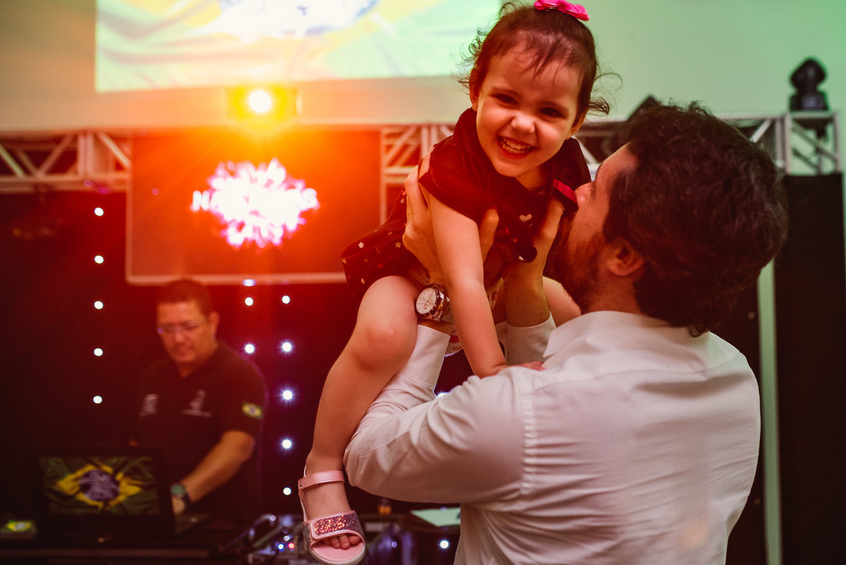 Ensaio casal, noivos, fotos noivos, recepçao Espaco brunholi. fotos de casamento Espaco brunholi decoraçao de casamento.  decoraçoes genesis. casa do garsom.
 fotos expontaneas.
fotos casamento, festa de casamento