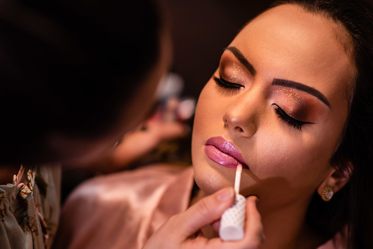 Casamento, casamento em são paulo, casamento em cotia, casamento em osasco, Making off da noiva, coroa da noiva, acessorios, Vestido de Noiva. Buque de noiva. Dia de noiva. Grande dia. maquiagem de noiva. Espaço mosaico