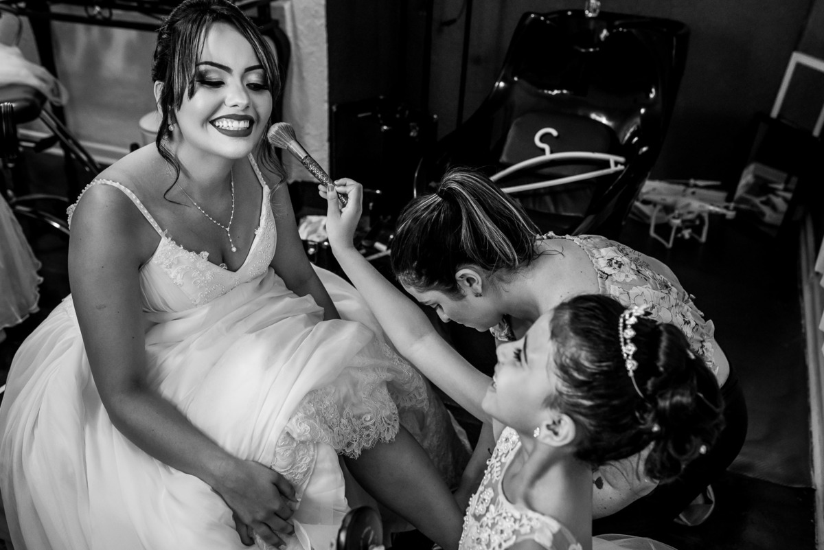 Casamento, casamento em são paulo, casamento em cotia, casamento em osasco, Making off da noiva, coroa da noiva, acessorios, Vestido de Noiva. Buque de noiva. Dia de noiva. Grande dia. maquiagem de noiva. vestido da noiva, Espaço mosaico