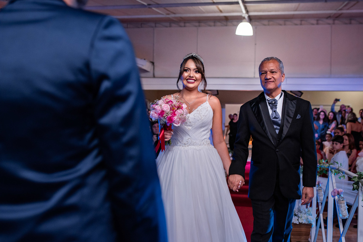 Casamento, casamento em são paulo, casamento em cotia, casamento em osasco, Cerimonia de casamento, Vestido de noiva. terno do noivo. casamento na salão. fotos de casamento. noiva com o pai, Espaço mosaico
