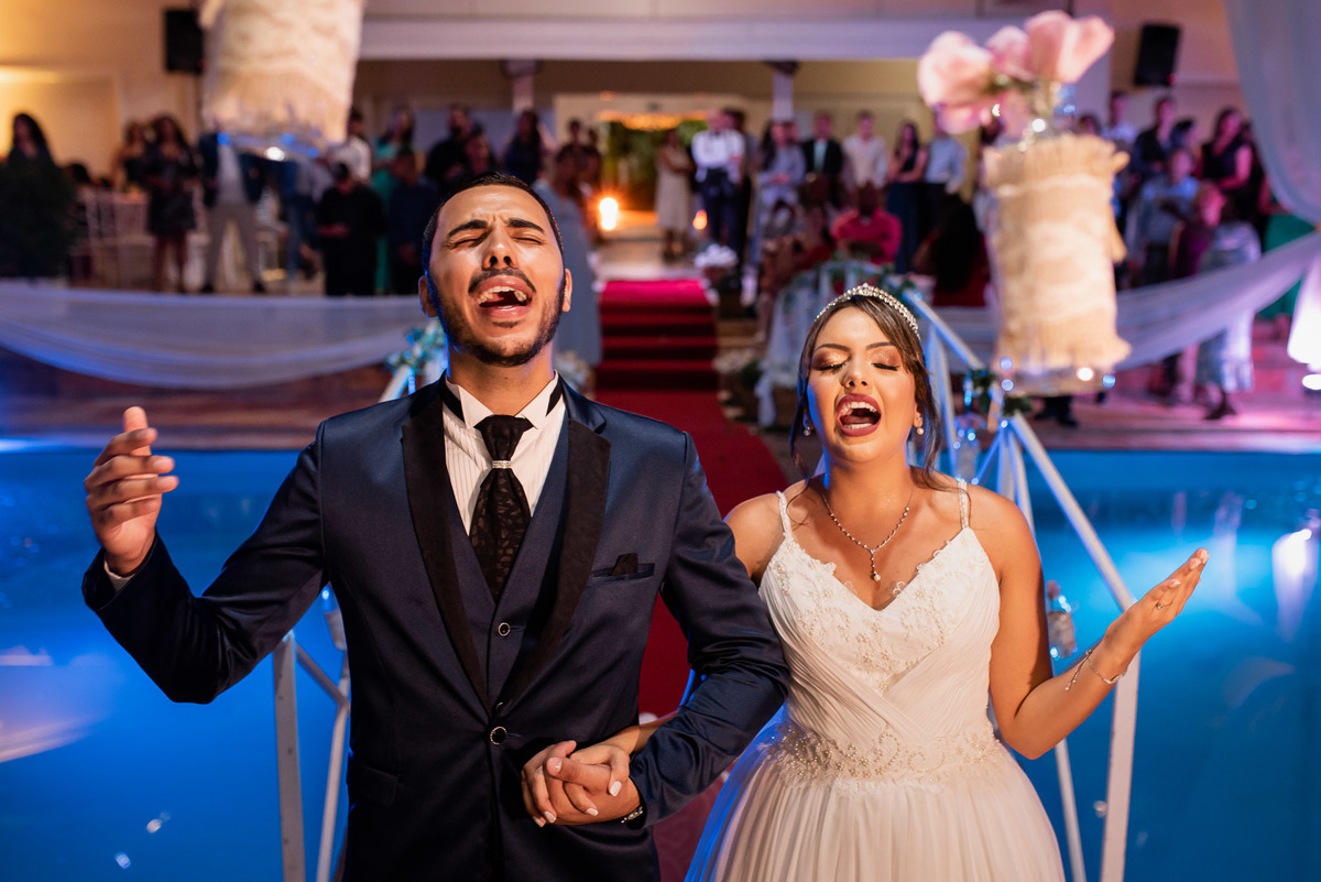 Casamento, casamento em são paulo, casamento em cotia, casamento em osasco, Cerimonia de casamento, Vestido de noiva. terno do noivo. casamento na salão. fotos de casamento. Espaço mosaico