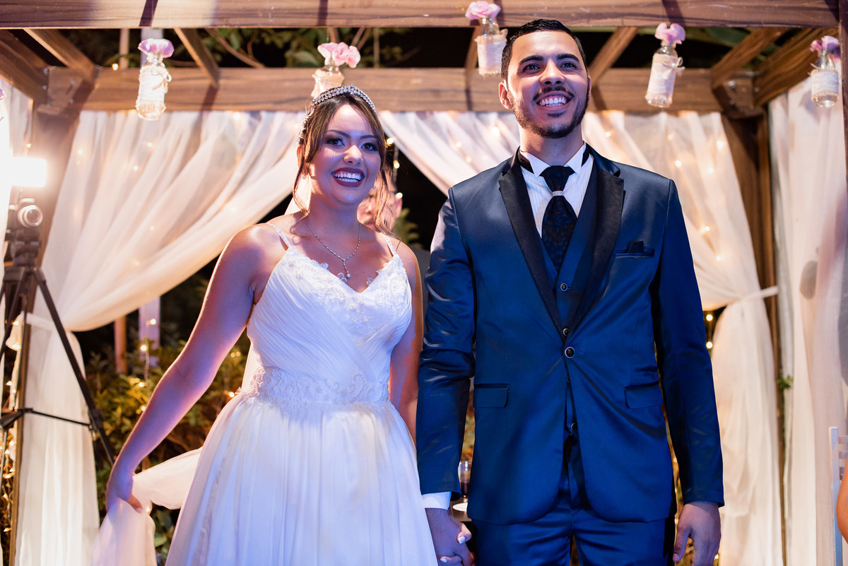 Casamento, casamento em são paulo, casamento em cotia, casamento em osasco, Cerimonia de casamento, Vestido de noiva. terno do noivo. casamento na salão. fotos de casamento. Espaço mosaico
