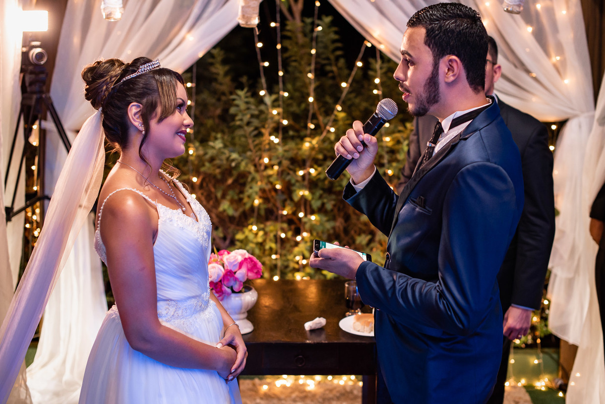 Casamento, casamento em são paulo, casamento em cotia, casamento em osasco, Cerimonia de casamento, Vestido de noiva. terno do noivo. casamento na salão. fotos de casamento. Espaço mosaico, aliança, troca de alianças