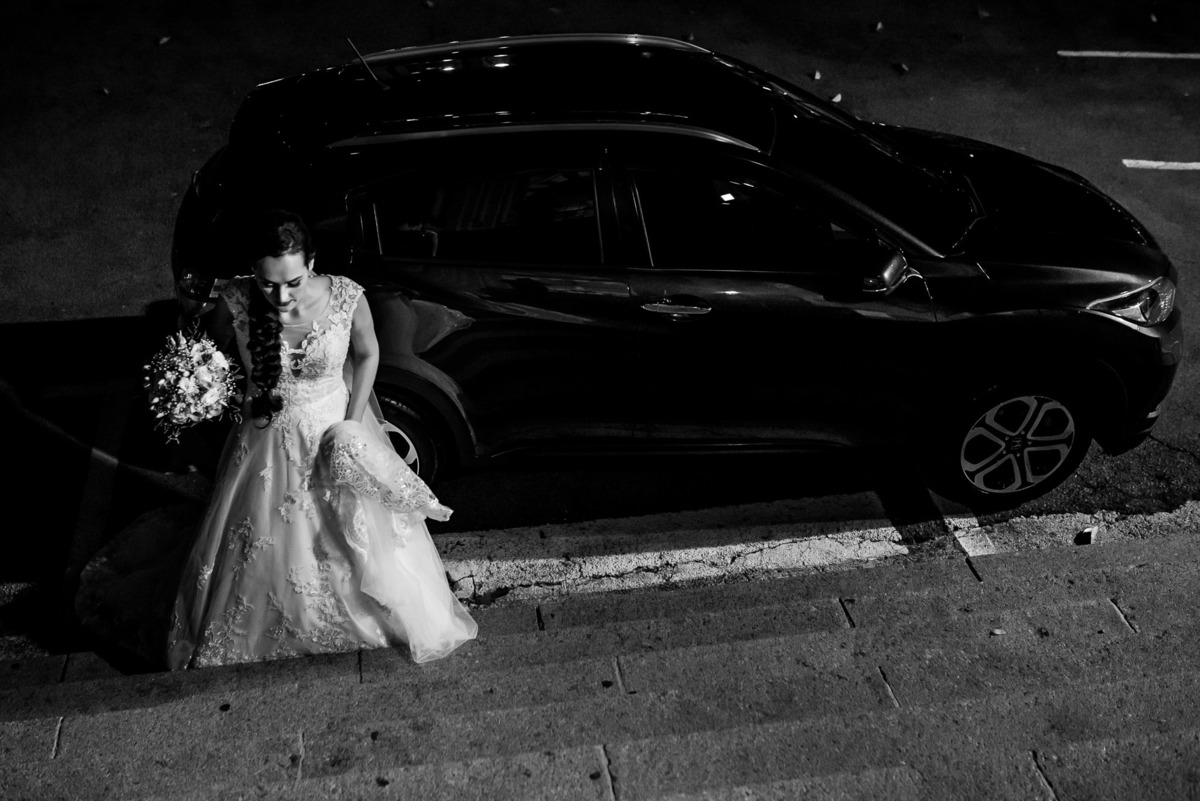 Cerimonia de casamento, igreja Paróquia Nossa Senhora da Conceição, Vestido da noiva, carro da noiva. dia de noiva.