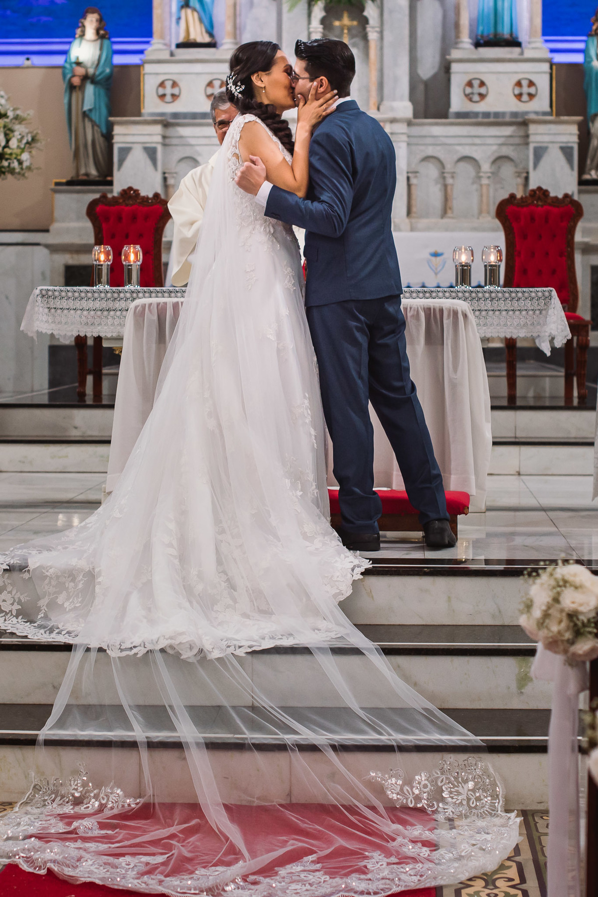 Cerimonia de casamento, igreja Paróquia Nossa Senhora da Conceição, Vestido da noiva, fotos de casamento, terno do noivo, fotografo de casamento. vestido de noiva.