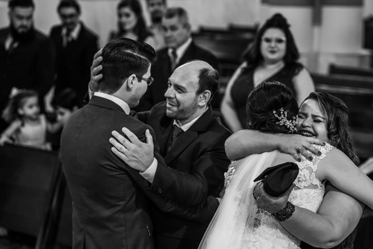 Cerimonia de casamento, igreja Paróquia Nossa Senhora da Conceição, Vestido da noiva, fotos de casamento, terno do noivo, fotografo de casamento. vestido de noiva.