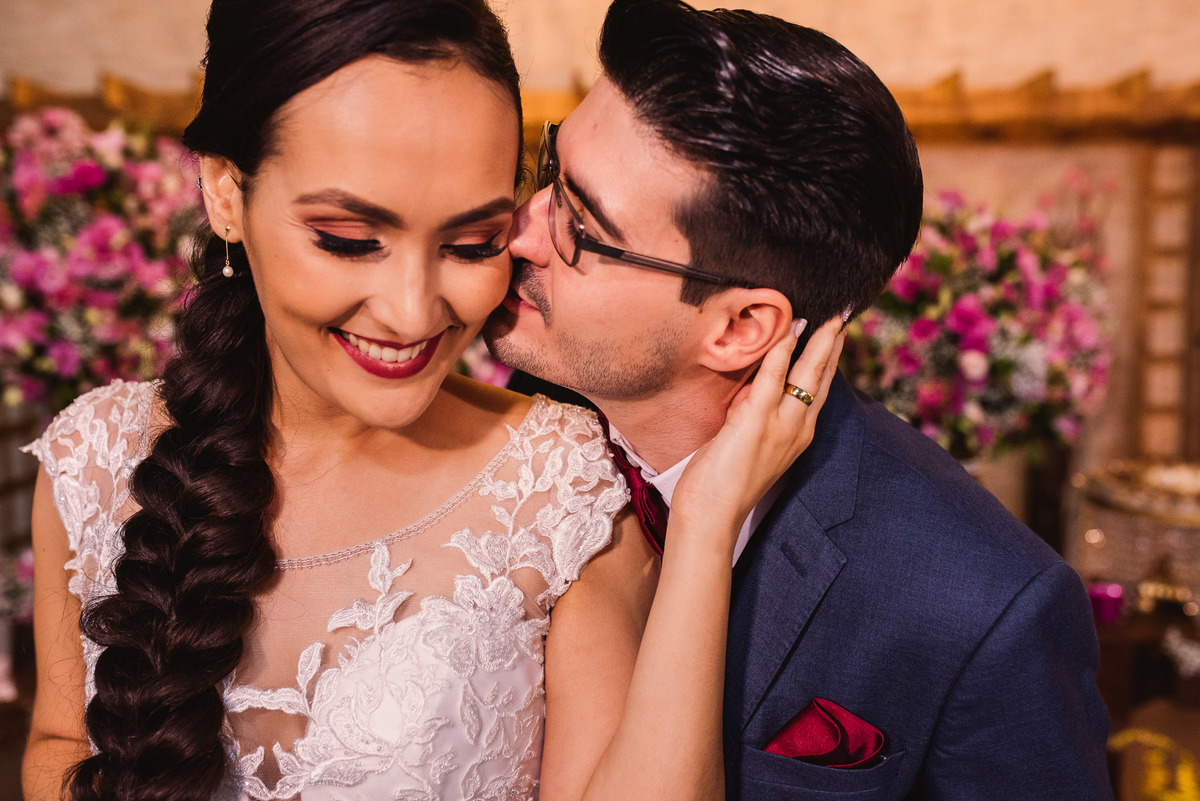 Casamento, casamento em são paulo, casamento em Jundiai, casamento em Espaço Real Sedan, Vestido de noiva. terno do noivo. casamento na salão. fotos de casamento. Espaço Real Sedan, ensaio casal, fotos noivos , noivos mesa do bolo