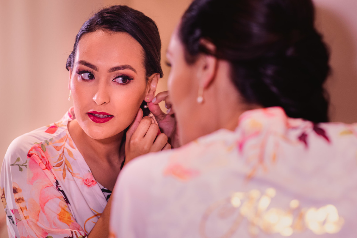 Casamento, casamento em são paulo, casamento em Jundiai, Making off da noiva, coroa da noiva, acessorios, Vestido de Noiva. Buque de noiva. Dia de noiva. Grande dia. maquiagem de noiva. Espaço Pink me up