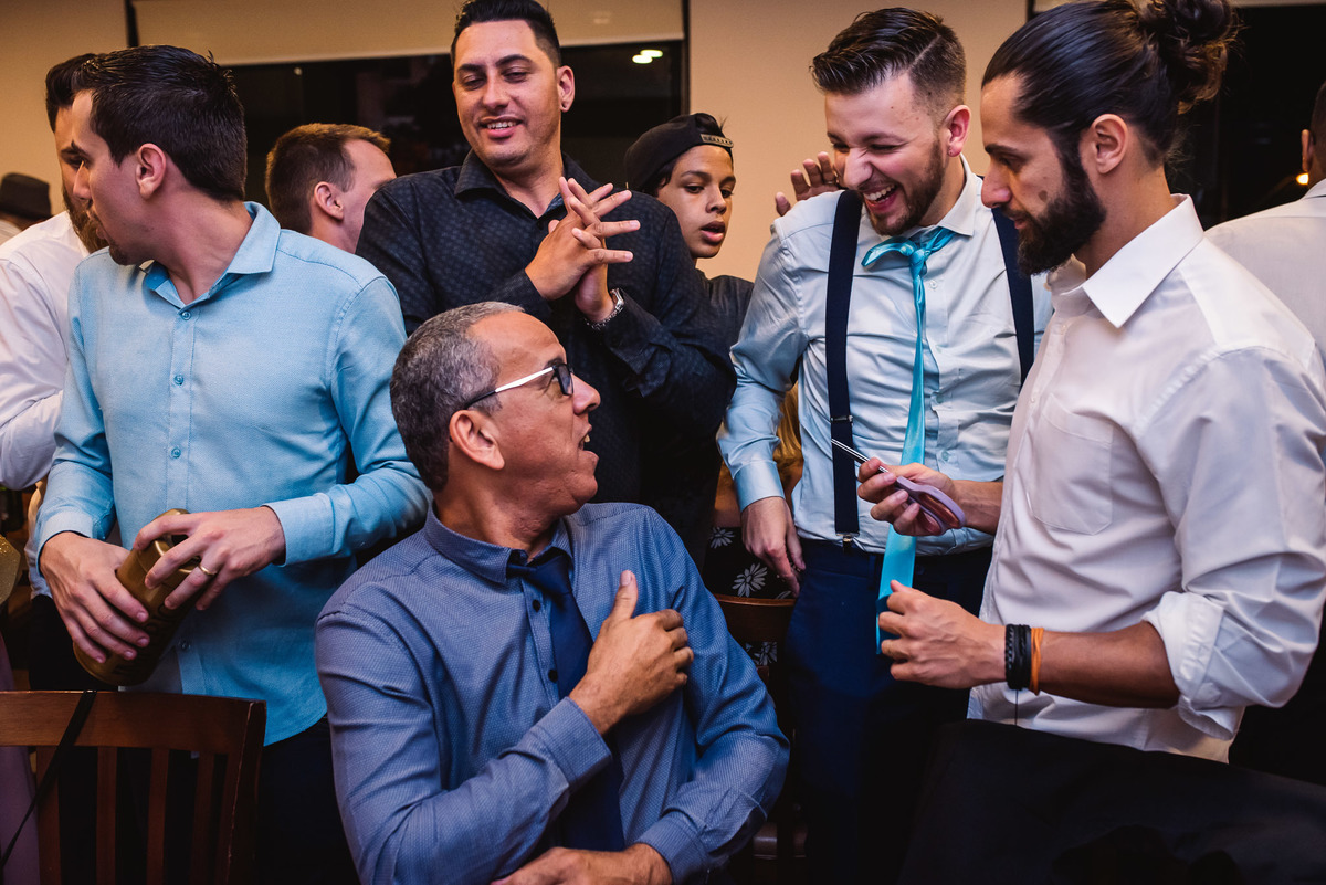 terno do noivo, fotos de casamento. decoração de casamento, vestido de noiva. churrascaria gauchao
