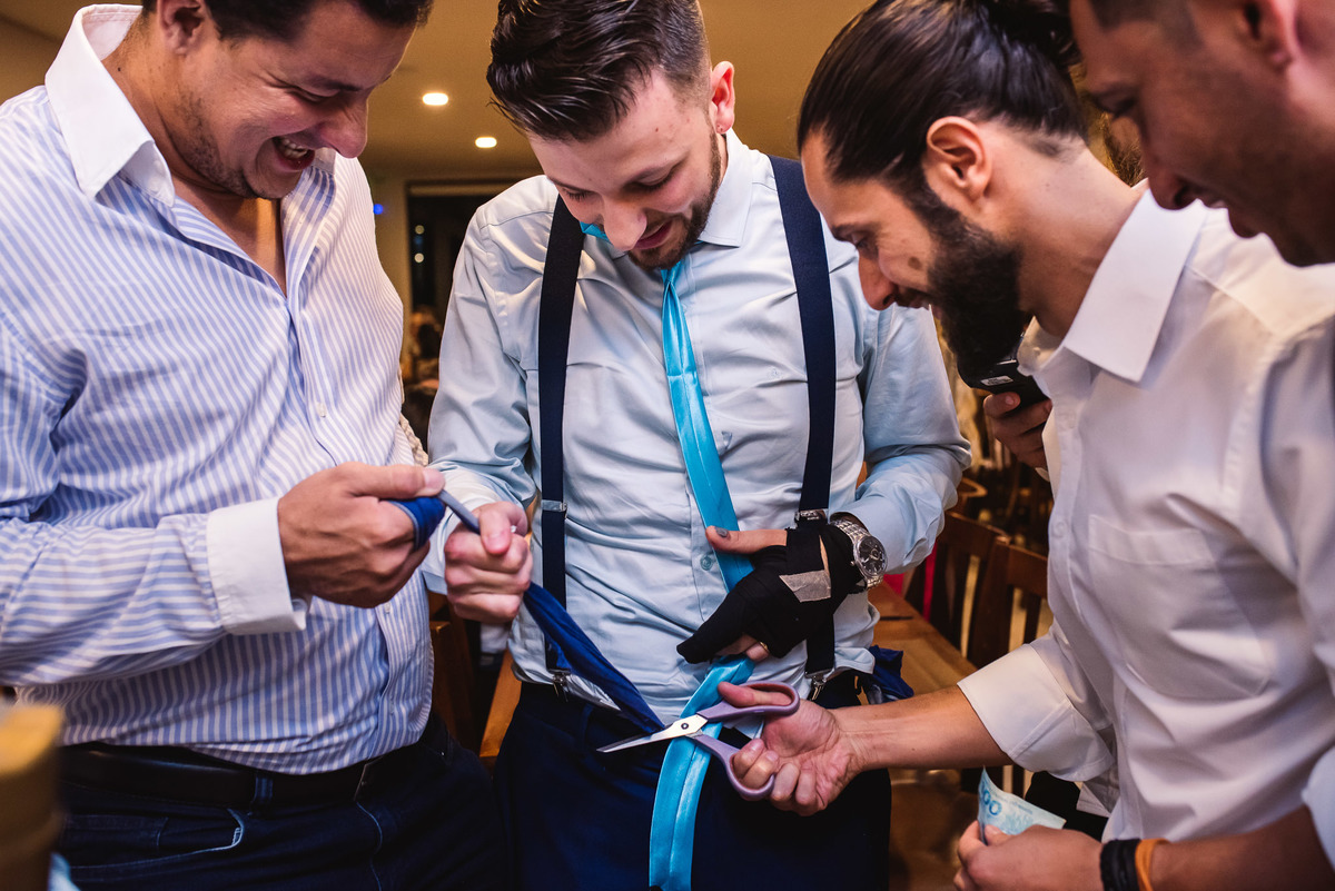 terno do noivo, fotos de casamento. decoração de casamento, vestido de noiva. churrascaria gauchao
