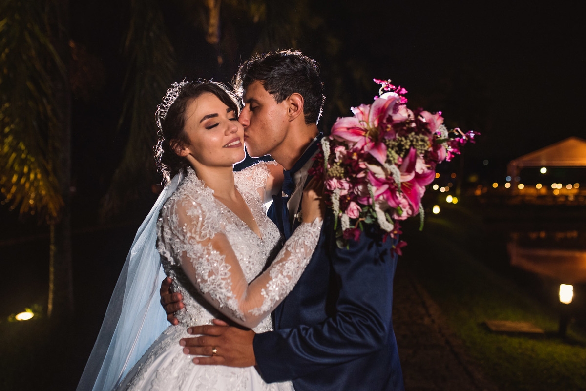 Cerimonia de casamento, Vestido da noiva, fotos de casamento, fotografo de casamento. lagoa santa rita, entrada  do noivo, casamento. noivos vinhedo, fotografias com emoção, festa de casamento, casamento em Vinhedo, casamento Jundiaí, Ensaio noivos