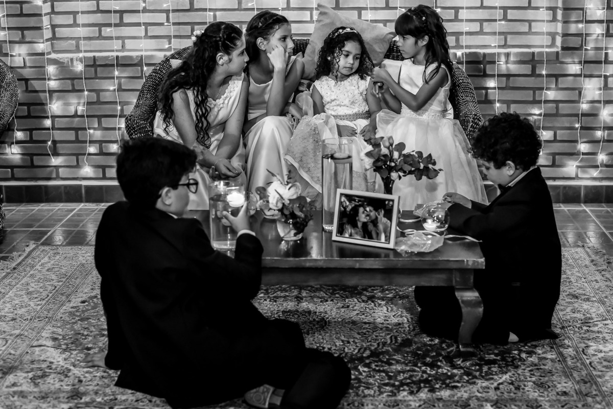 Cerimonia de casamento,noivinhos, Vestido da noiva, fotos de casamento, fotografo de casamento. fotos lagoa santa rita, entrada  do noivo, casamento. fotografia de casamento, fotografias com emoção