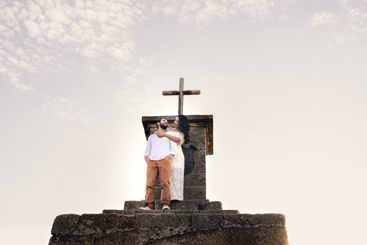 ensaio Pré-Wedding na Floresta Nacional de Ipanema. Fazenda Ipanema Sorocaba. fazenda Ipero, ensaio sorocaba. pre wedding sorocaba. dicas de ensaio. poses de ensaio casal. fotografia de casamento. fotografo de casamento.