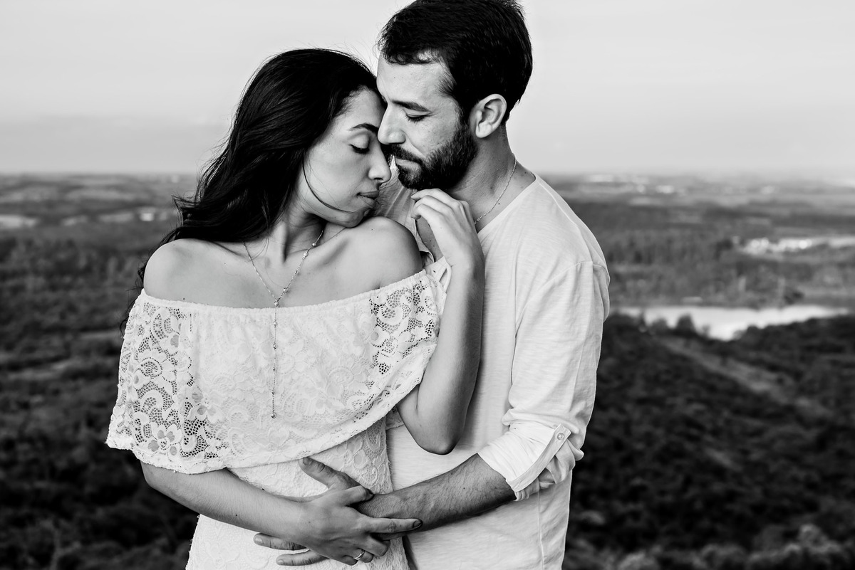 ensaio Pré-Wedding na Floresta Nacional de Ipanema. Fazenda Ipanema Sorocaba. fazenda Ipero, ensaio sorocaba. pre wedding sorocaba. dicas de ensaio. poses de ensaio casal. fotografia de casamento. fotografo de casamento.