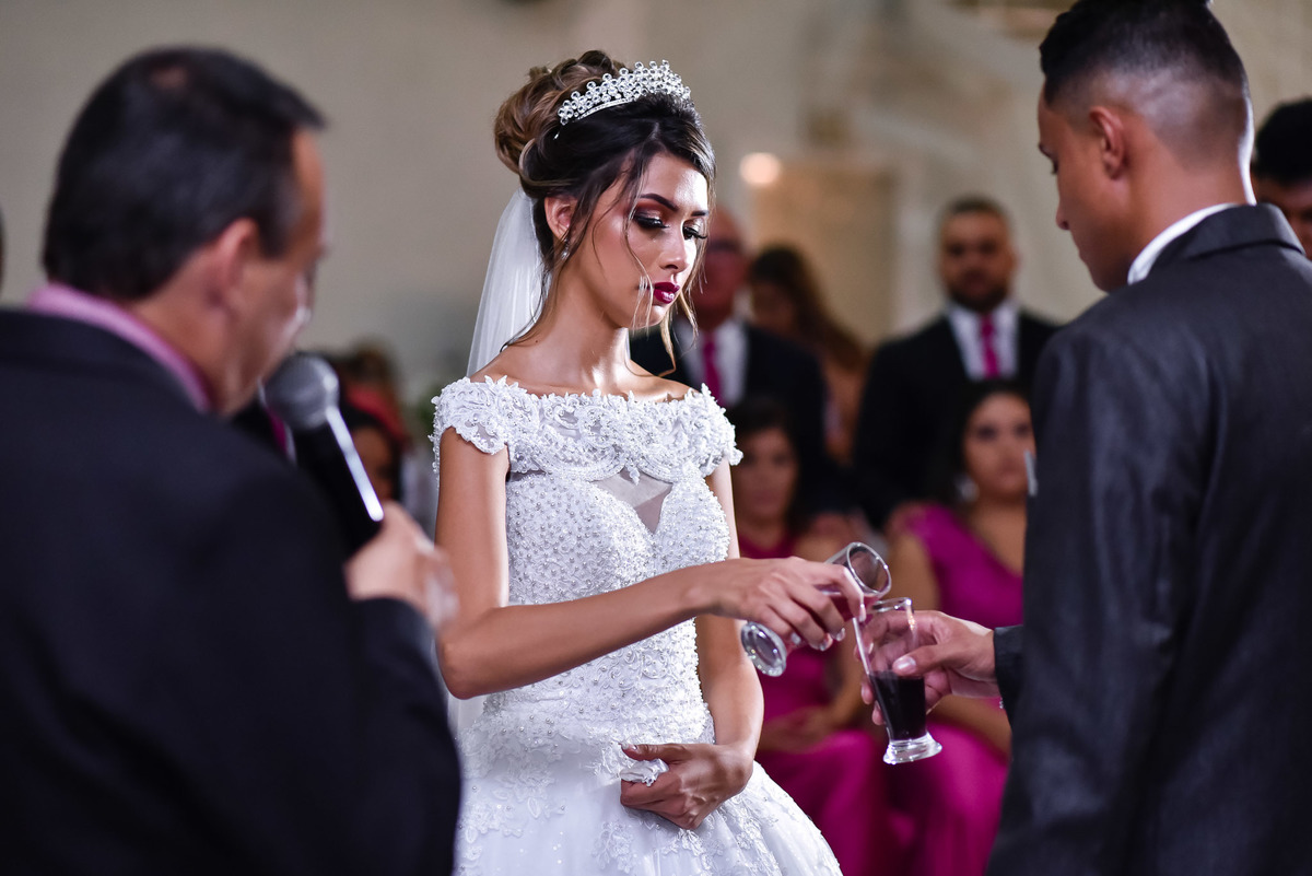 Casamento, casamento em Jundiai, Vestido de noiva. casamento no salão espaço rosamel, fotos de casamento. Espaço Espaço Rosamel, ensaio casal, fotos noivos. Cerimonia de casamento.
