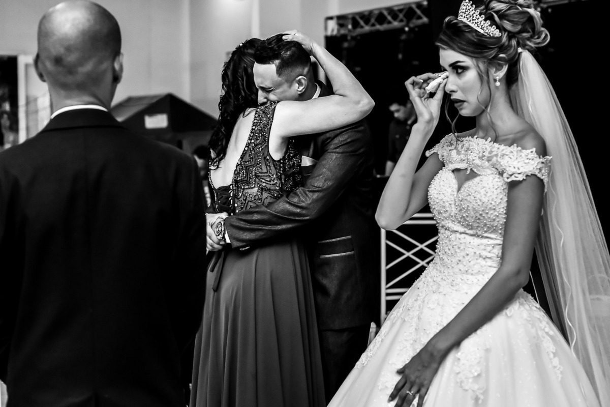 Casamento, casamento em Jundiai, Vestido de noiva. casamento no salão espaço rosamel, fotos de casamento. Espaço Espaço Rosamel, ensaio casal, fotos noivos. Cerimonia de casamento.