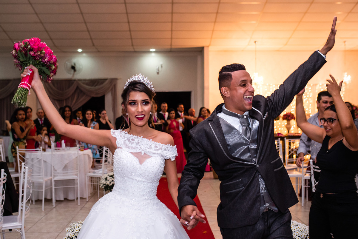 Casamento, casamento em Jundiai, Vestido de noiva. casamento no salão espaço rosamel, fotos de casamento. Espaço Espaço Rosamel, ensaio casal, fotos noivos. Cerimonia de casamento.