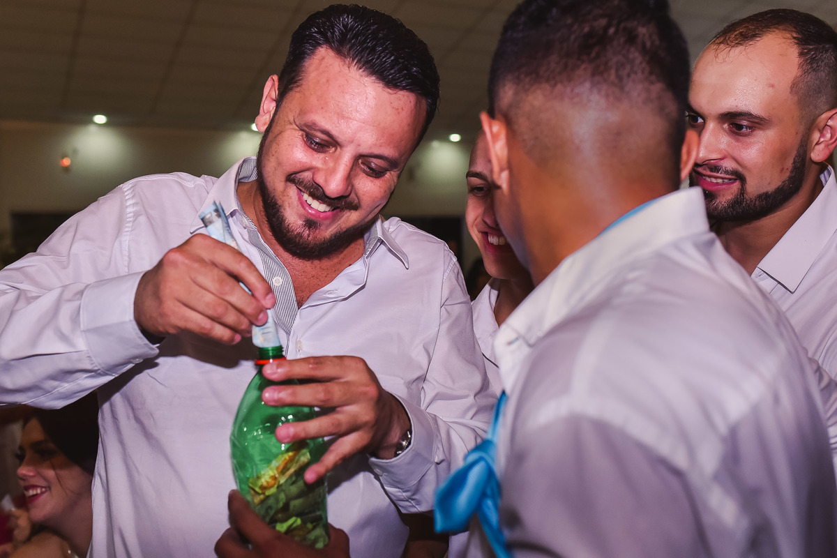 Casamento, casamento em Jundiai, Vestido de noiva. casamento no salão espaço rosamel, fotos de casamento. Espaço Espaço Rosamel, ensaio casal, fotos noivos. Cerimonia de casamento.