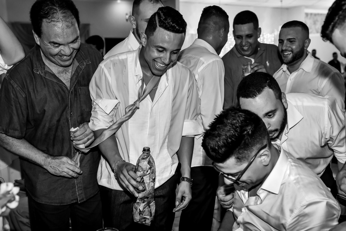 Casamento, casamento em Jundiai, Vestido de noiva. casamento no salão espaço rosamel, fotos de casamento. Espaço Espaço Rosamel, ensaio casal, fotos noivos. Cerimonia de casamento.