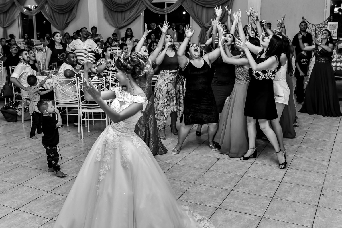 Casamento, casamento em Jundiai, Vestido de noiva. casamento no salão espaço rosamel, fotos de casamento. Espaço Espaço Rosamel, ensaio casal, fotos noivos. Cerimonia de casamento. festa de casamento. balada de casamento.