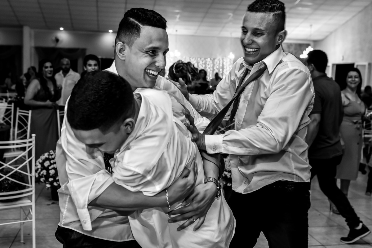 Casamento, casamento em Jundiai, Vestido de noiva. casamento no salão espaço rosamel, fotos de casamento. Espaço Espaço Rosamel, ensaio casal, fotos noivos. Cerimonia de casamento. festa de casamento. balada de casamento.